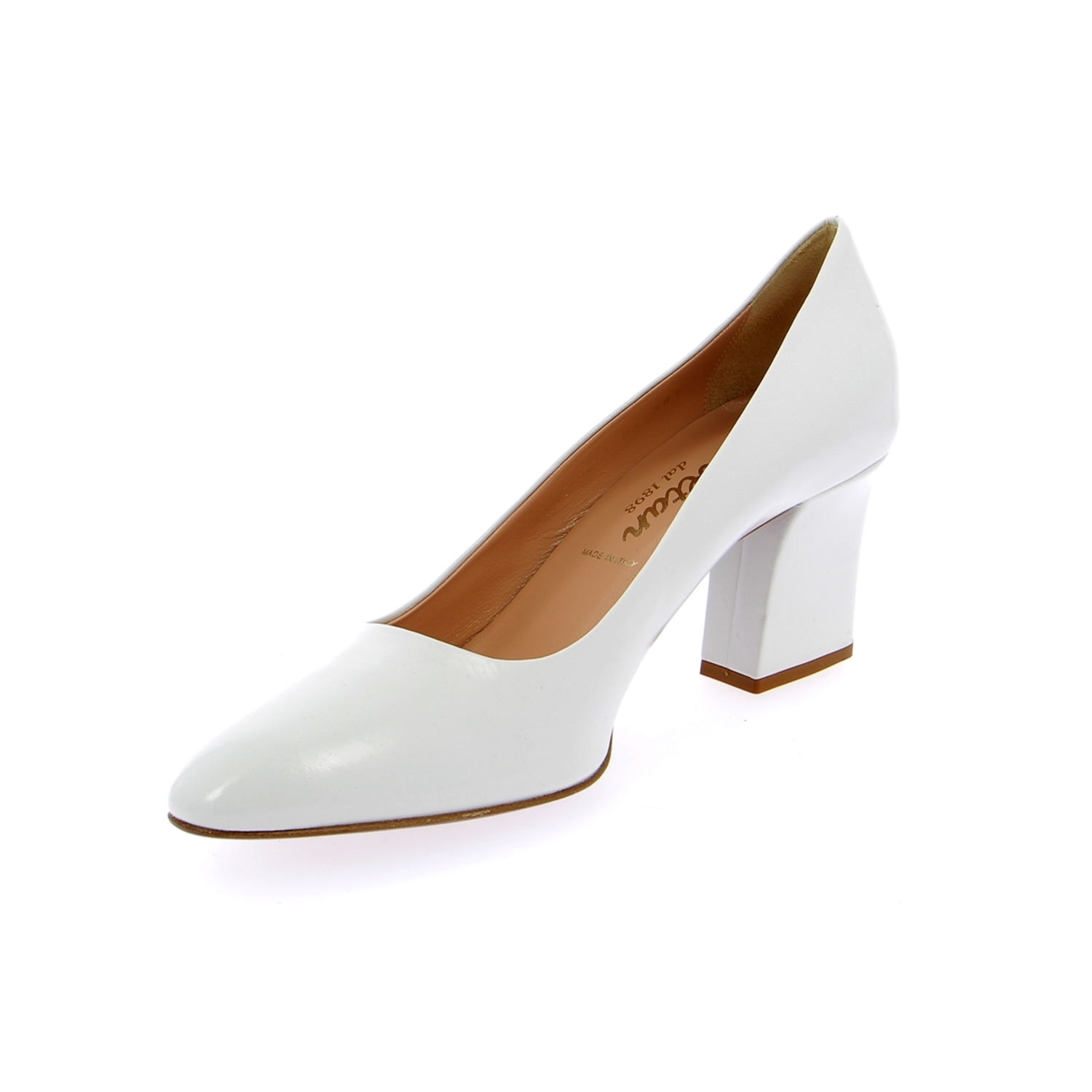 Zoom Voltan Pumps