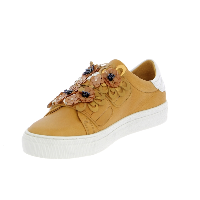 Svnty Sneakers cognac