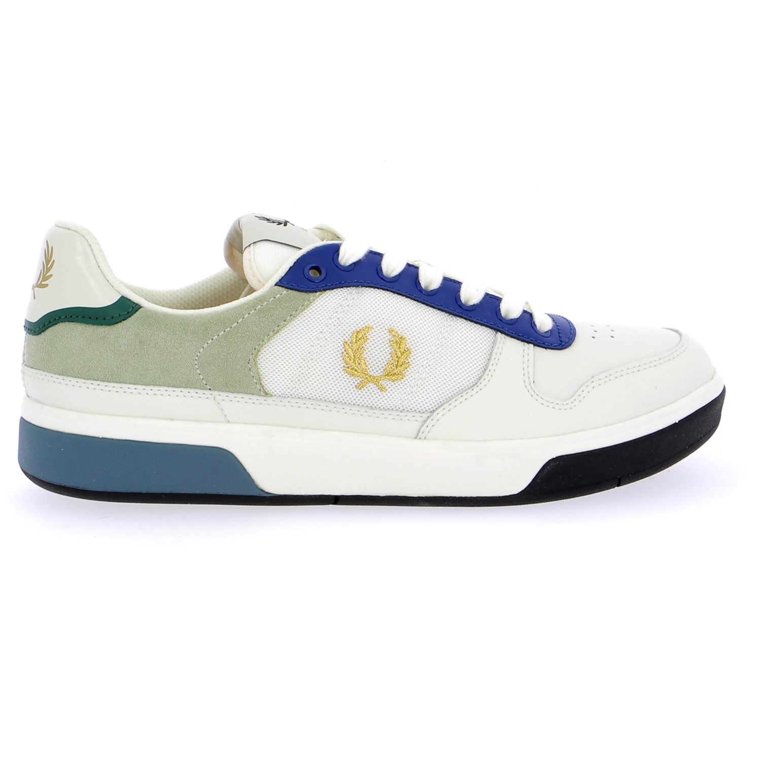 Zoom Fred Perry basket blanc