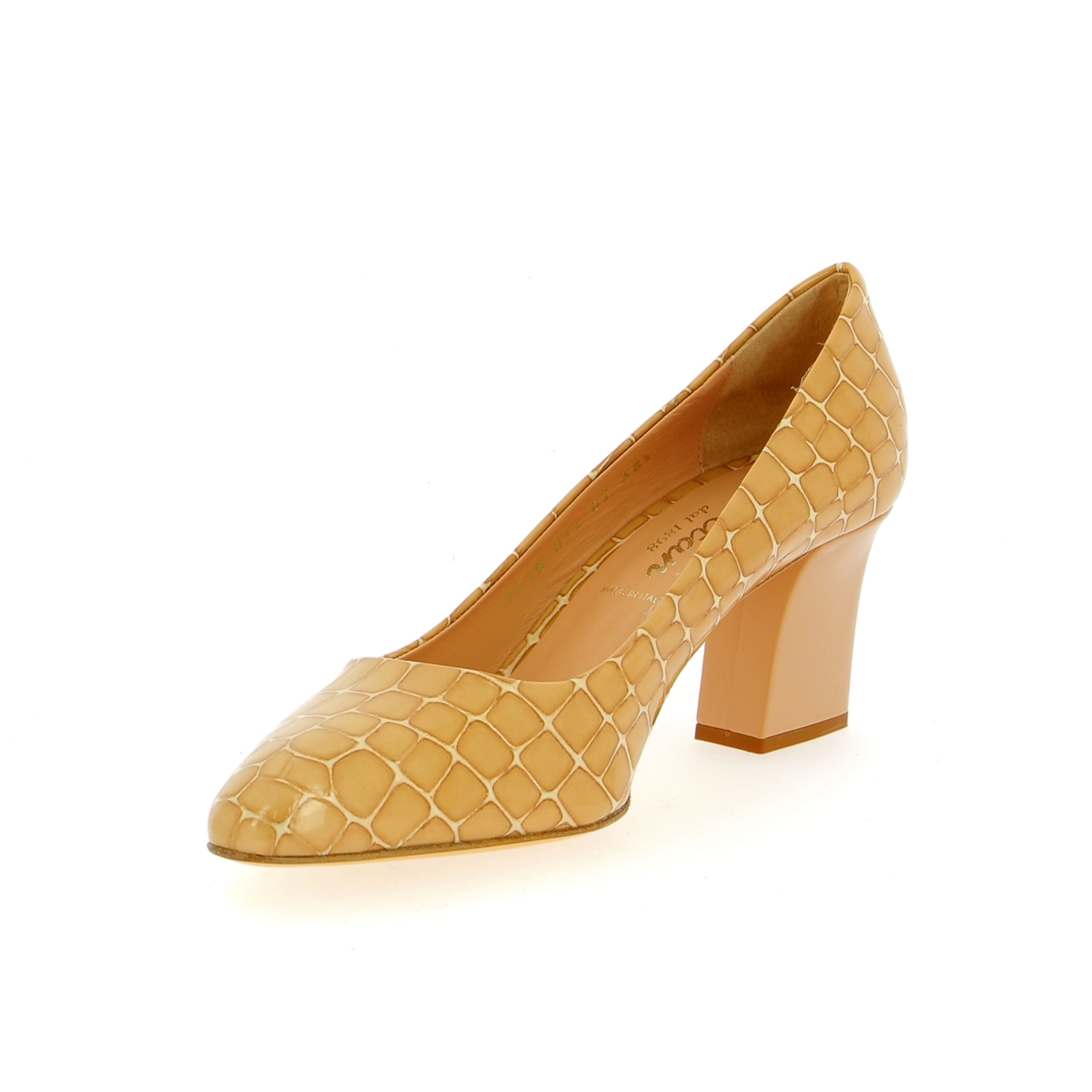 Zoom Voltan pumps camel