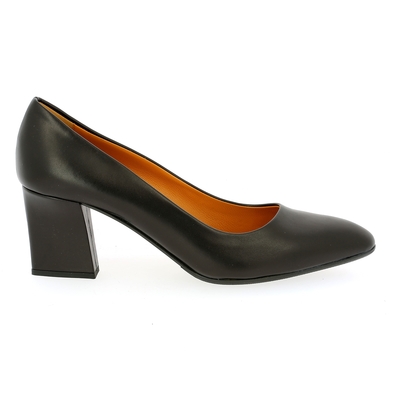 Voltan pumps zwart