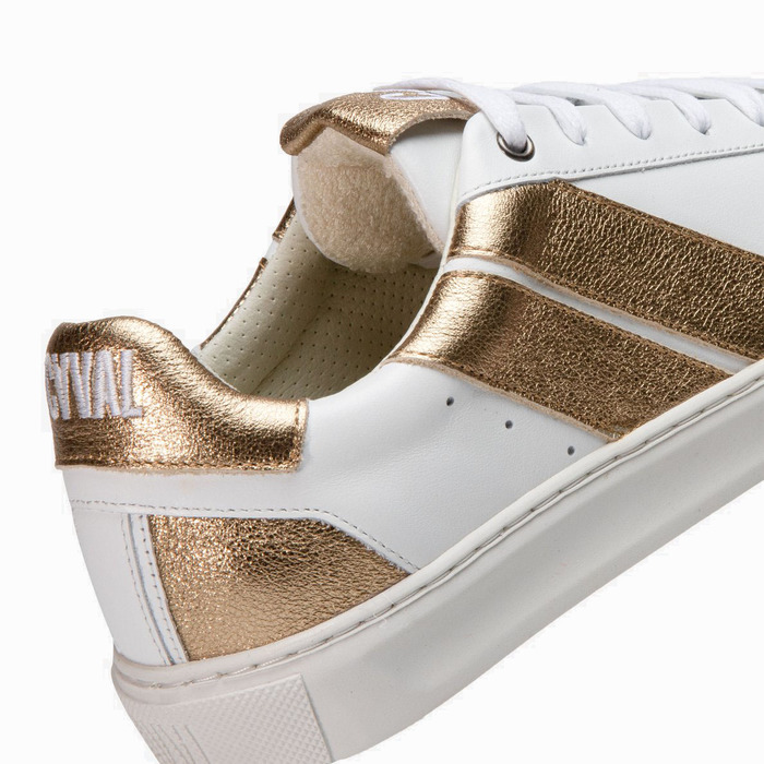 Caval Sneakers goud