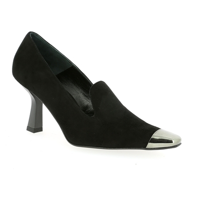 Zinda Pumps