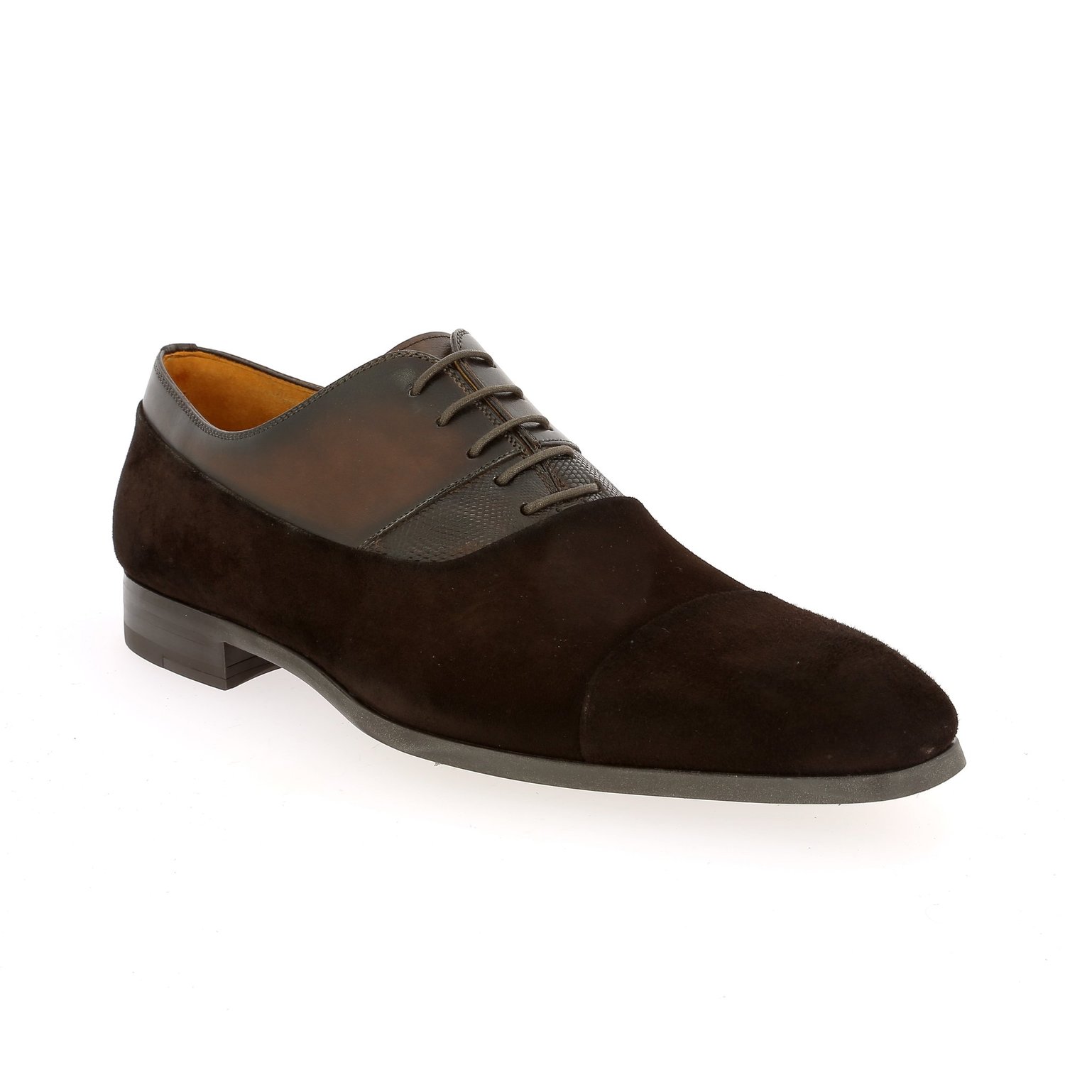 Zoom Magnanni veterschoenen bruin