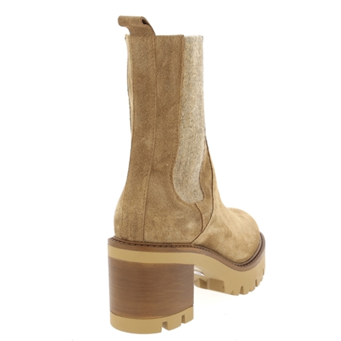 Gioia Boots camel