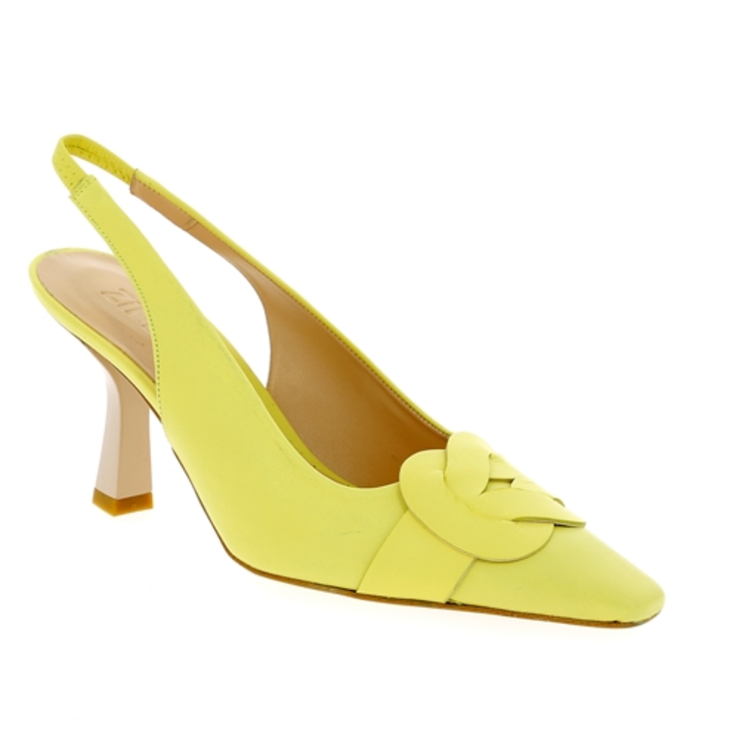 Zoom Zinda Pumps