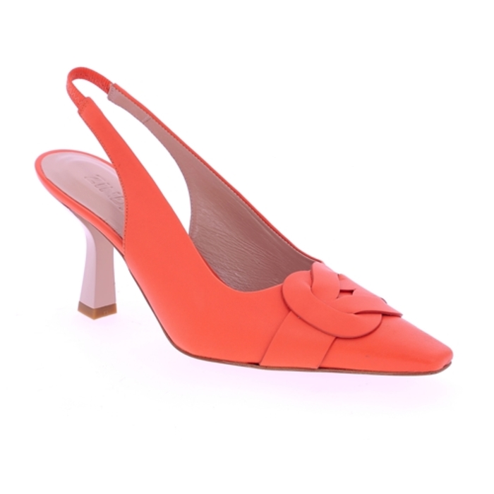 Zinda pumps nude