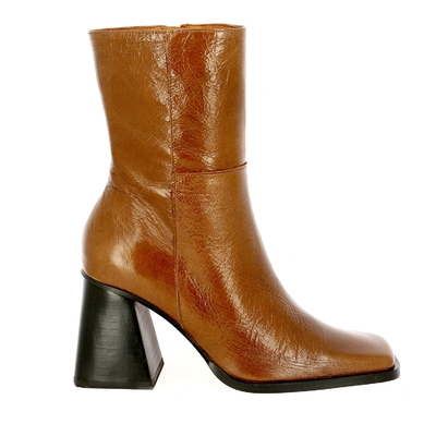 Angel Alarcon boots camel