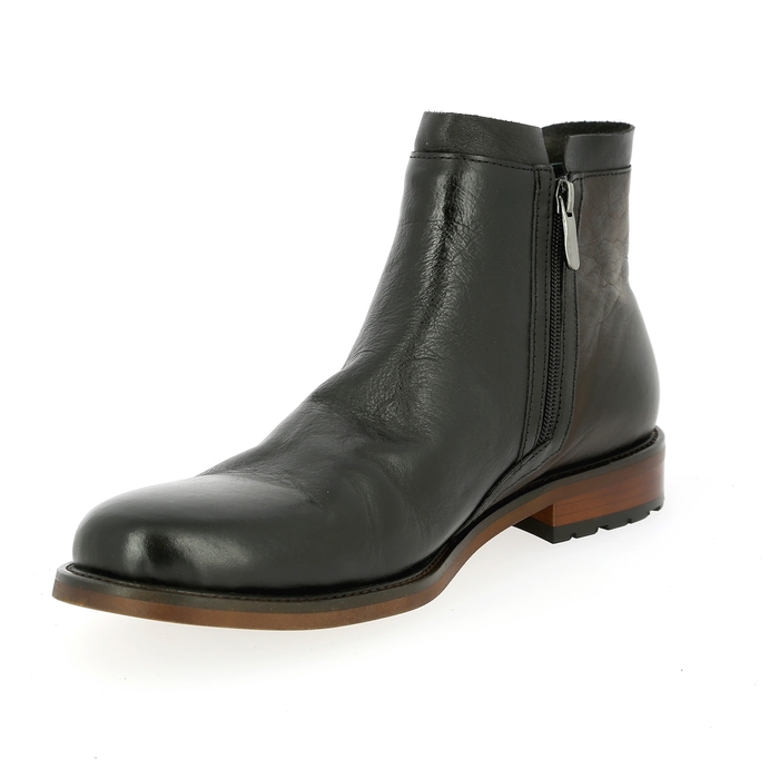 Daniel Kenneth Boots noir