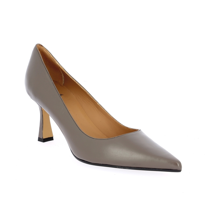 Roberto Festa pumps cognac