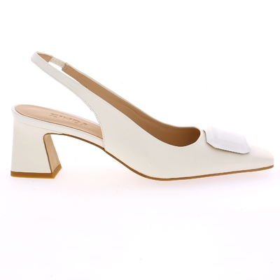 Zinda pumps wit