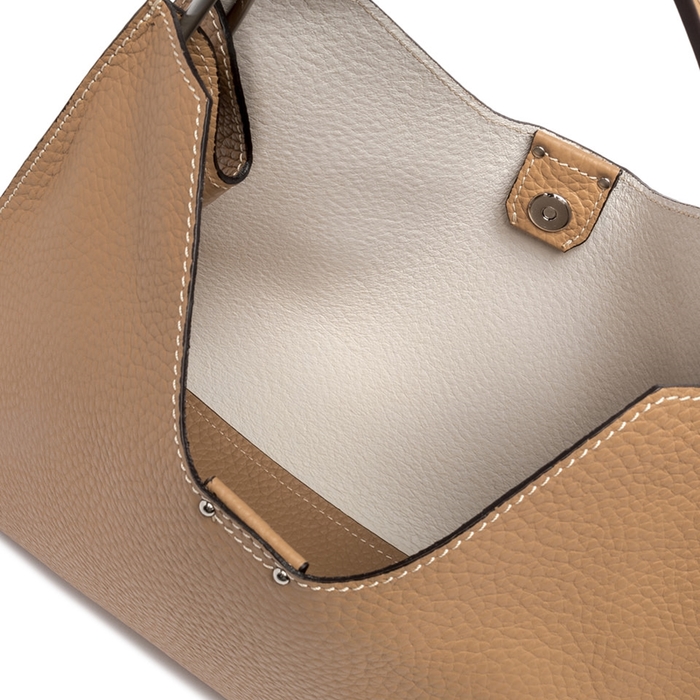 Gianni Chiarini Handtas camel